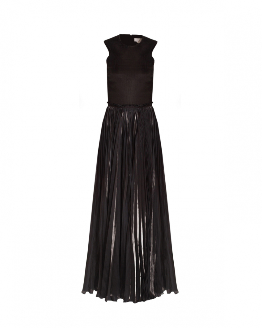 Black pleated long dress