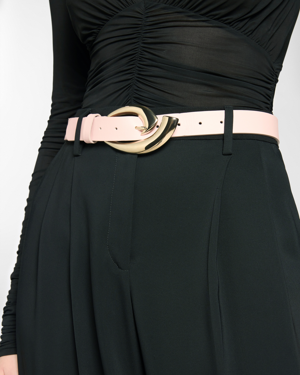 Nappa leather belt with gold G buckle | Belts, FW 2026-2027 Show Collection , Fall Winter 2025-26, Accessories, Gifts, Holiday outfit, Accessories, Private sale, Sale, Sale, SALE | Genny