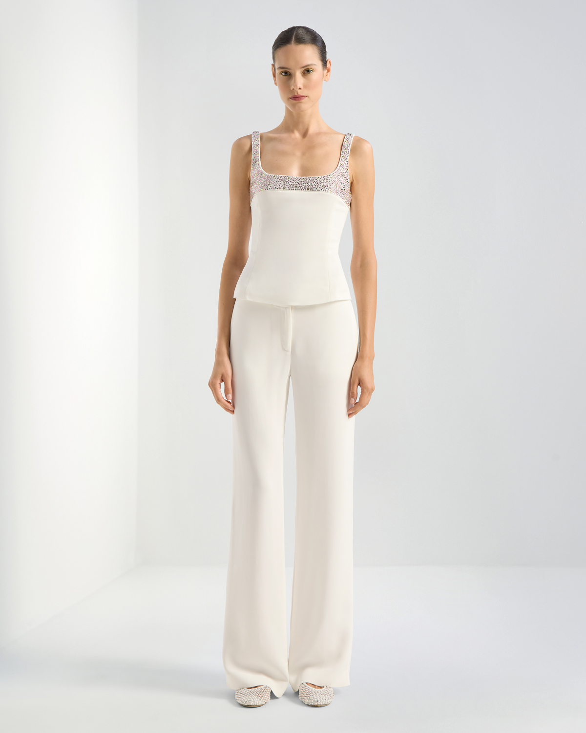 Top con scollo e spalline ricamati | San Valentino, Collezione Cruise 2026, Private sale summer 26, Top & Bluse | Genny