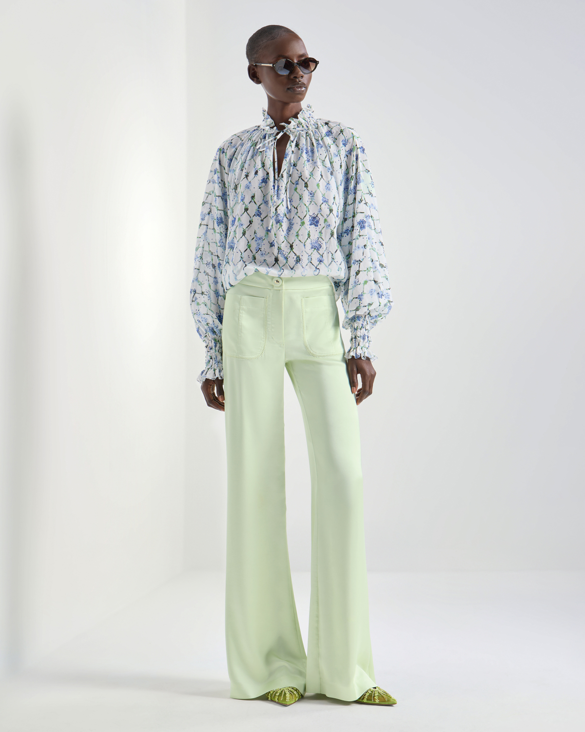 Straight-leg trousers with pockets | SS26 Show Collection, Saldi, Skirts & Trousers | Genny