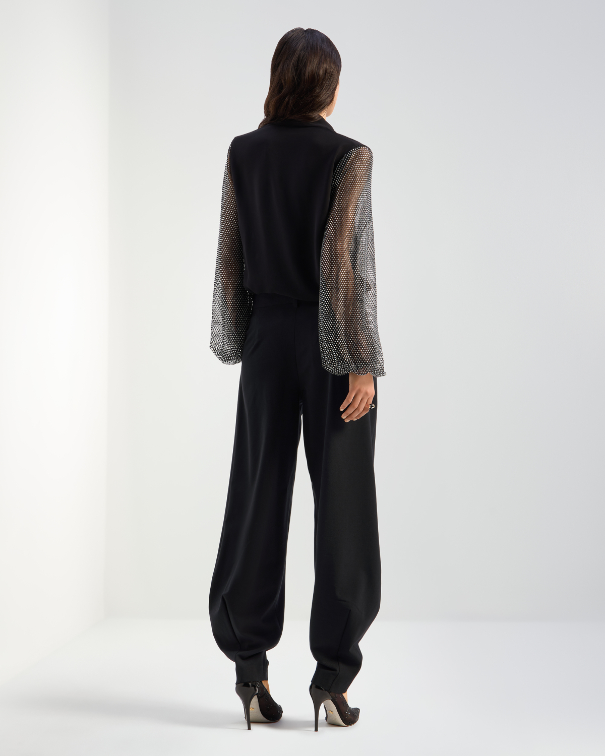 Soft-fit wool blend trousers | Pre Fall Collection 2026-27, Skirts & Trousers, Trousers | Genny