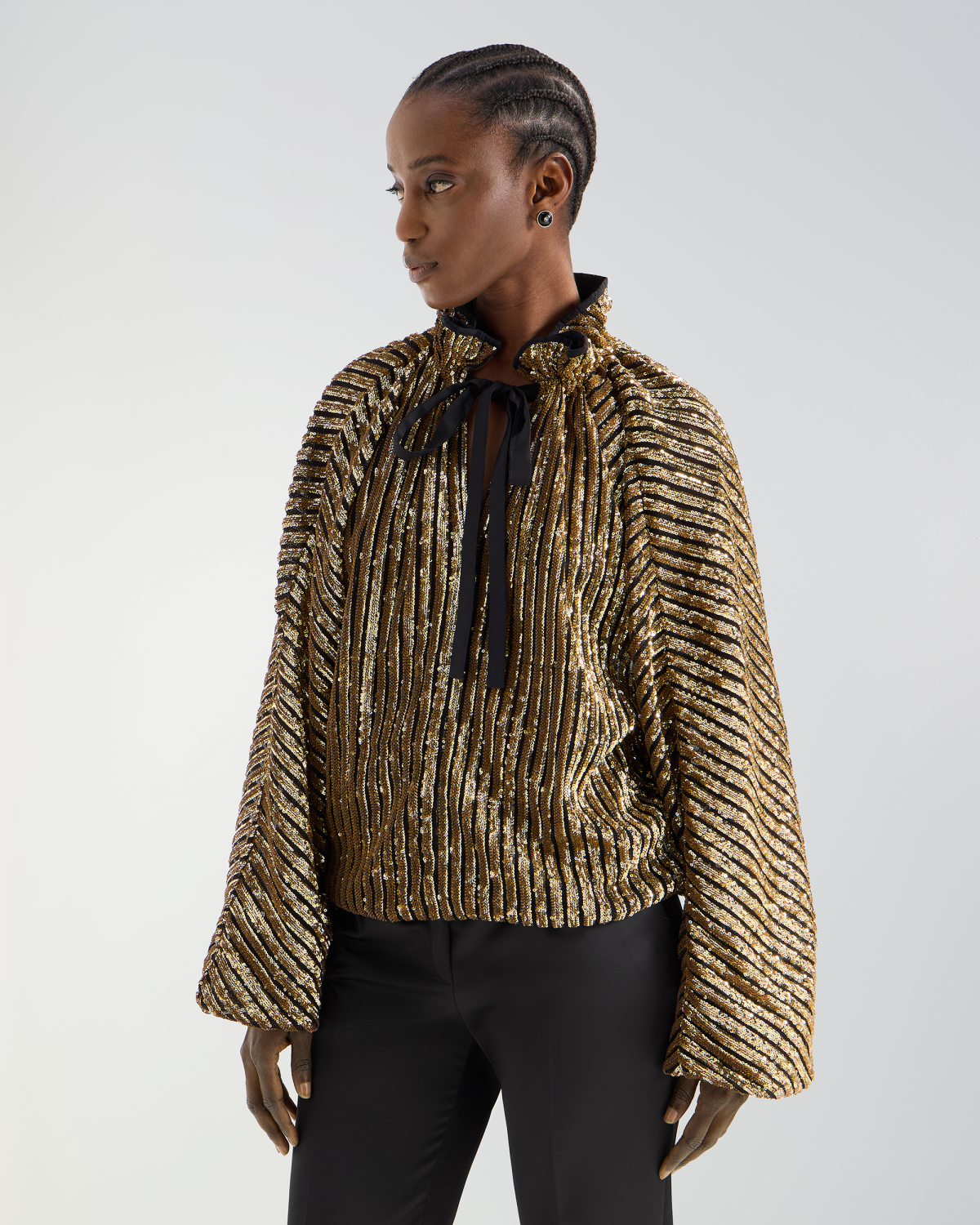 Blusa fluida con paillettes | Collezione Pre Fall 2026-27, Top & Bluse, Bluse | Genny
