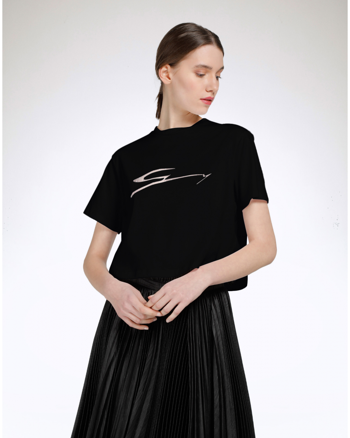 Black cropped Genny logo-print t-shirt | Homewear & Lingerie | Genny