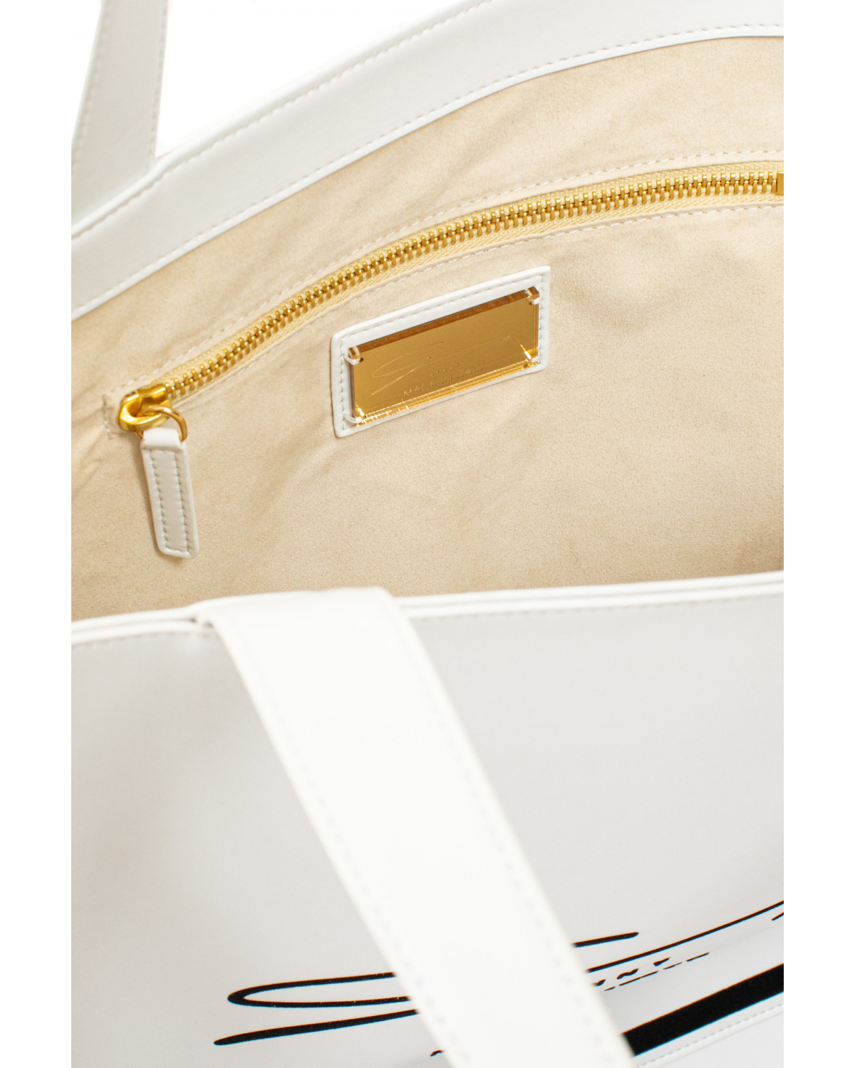 White Appleskin shopper bag | Bags, 73_74 | Genny