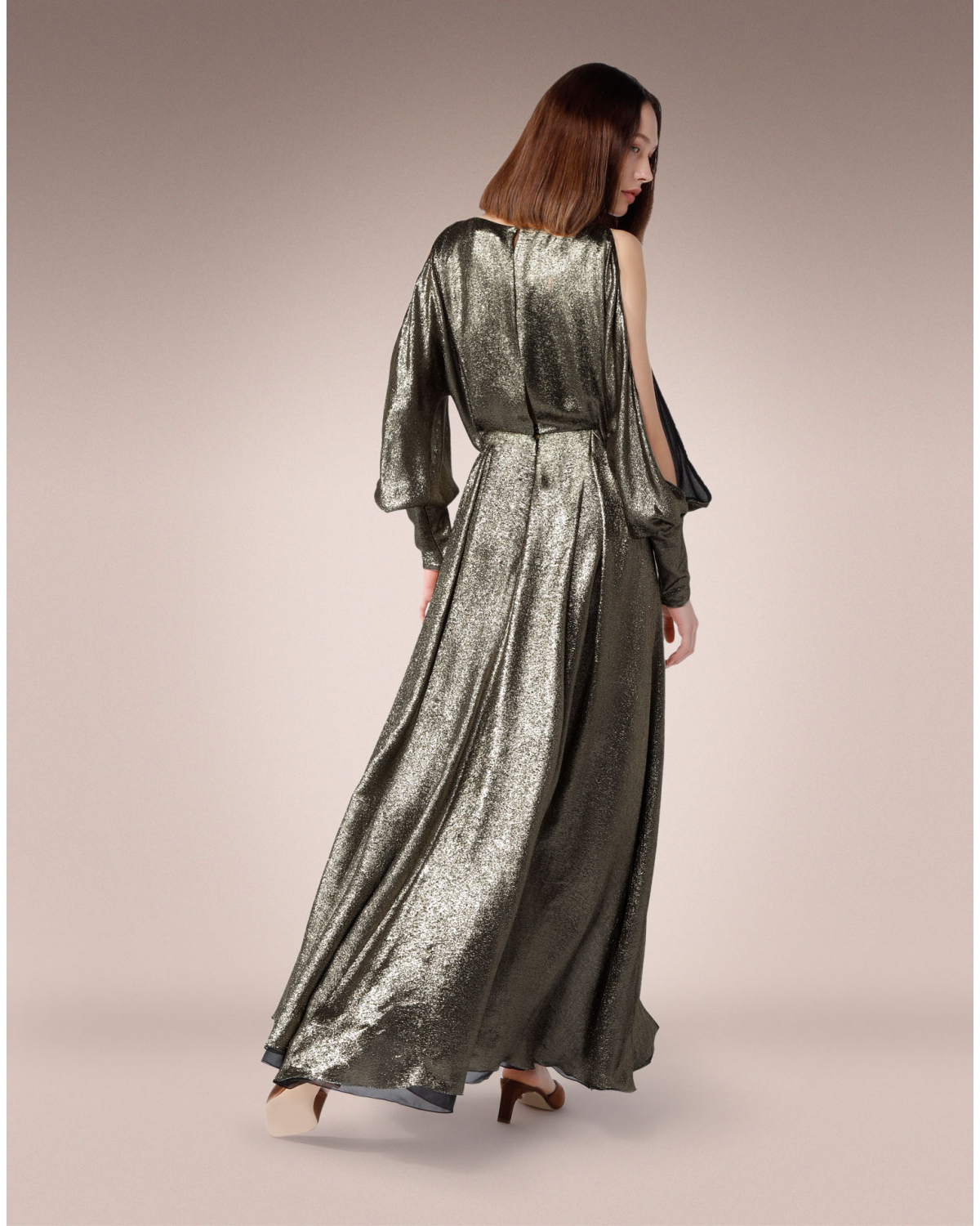 Long-sleeved lamé dress with side split | Sale, -50% | Genny